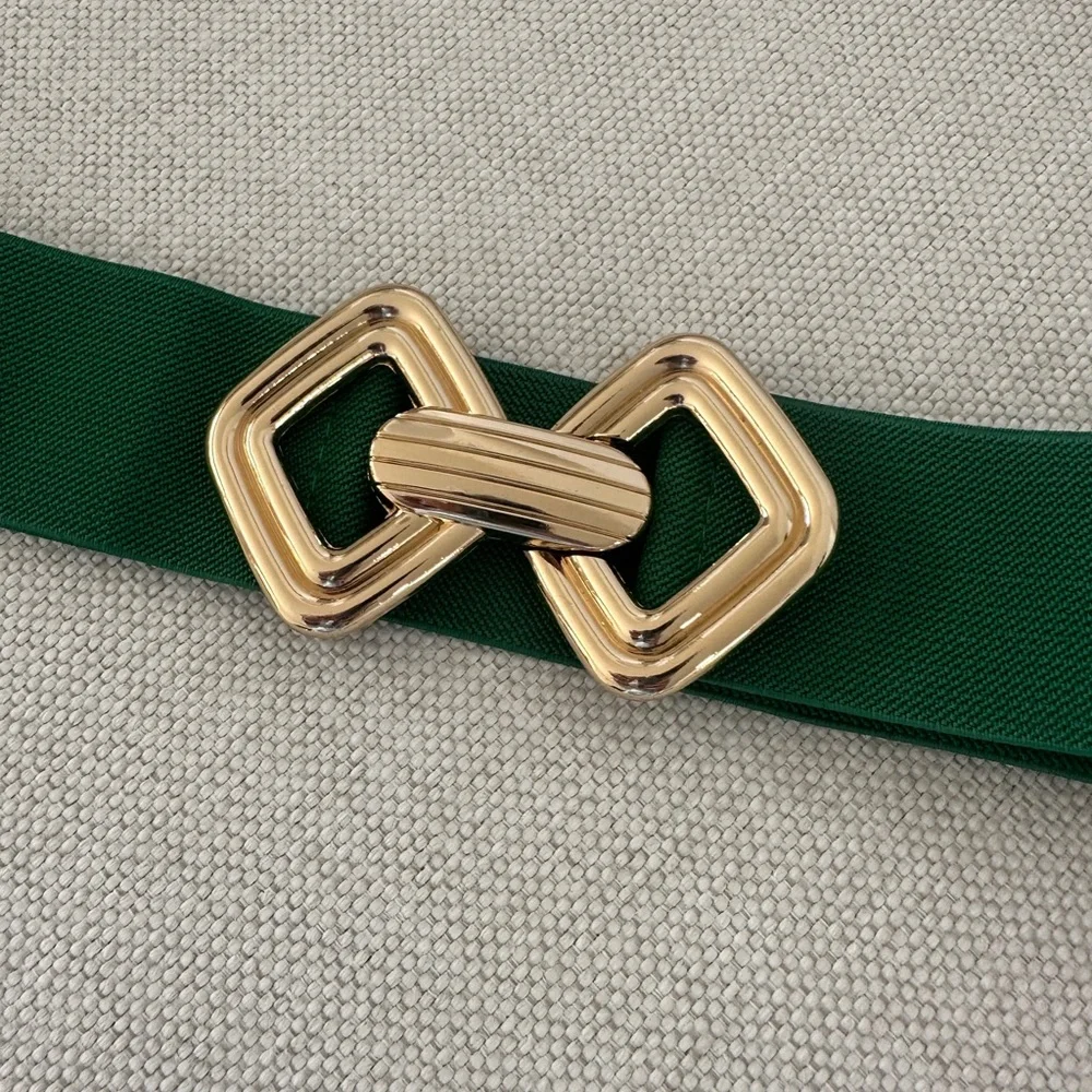 VONMELLI Women’s Wide Elastic Stretch Belt – Vintage Gold Buckle | Like New